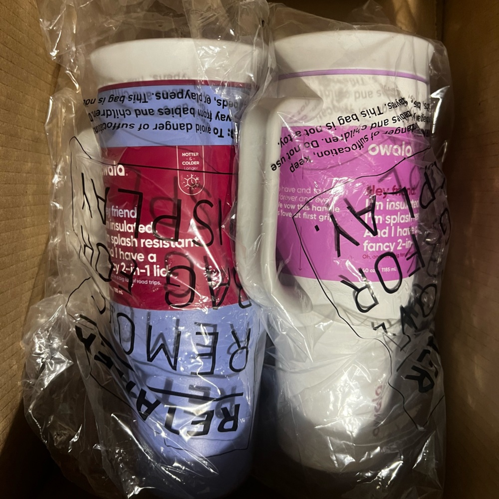 Owala set of two 40 oz tumblers